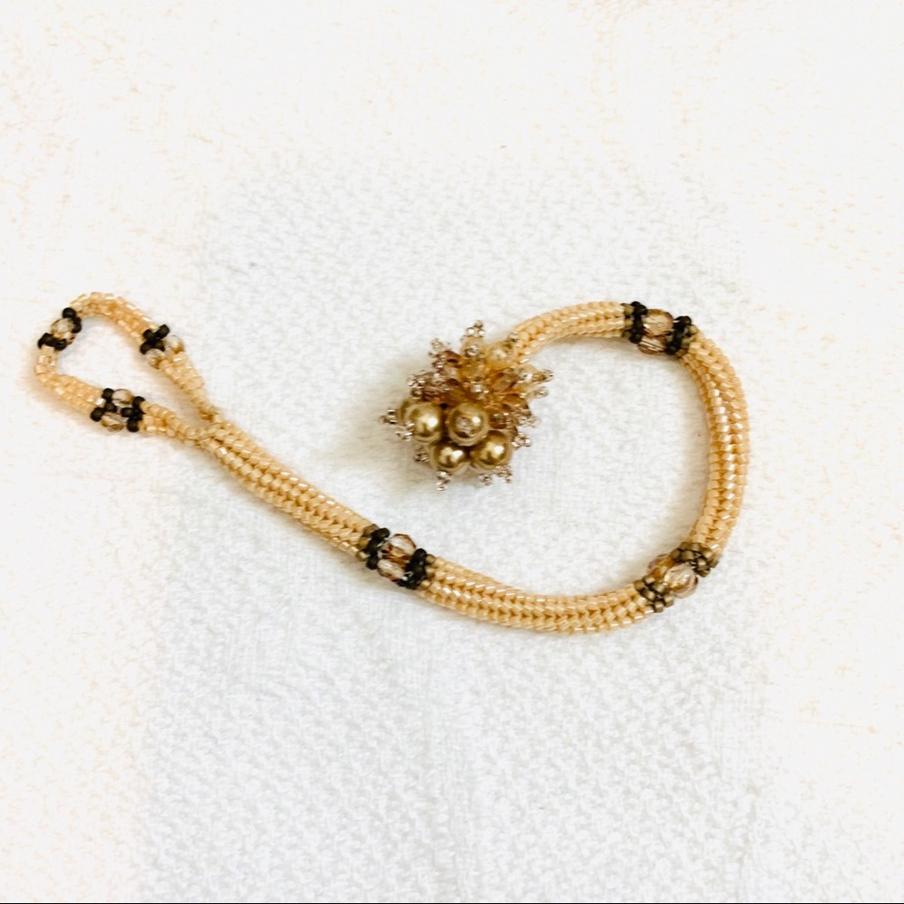 HANDMADE BEADED BRACELET - Picture 5 of 15